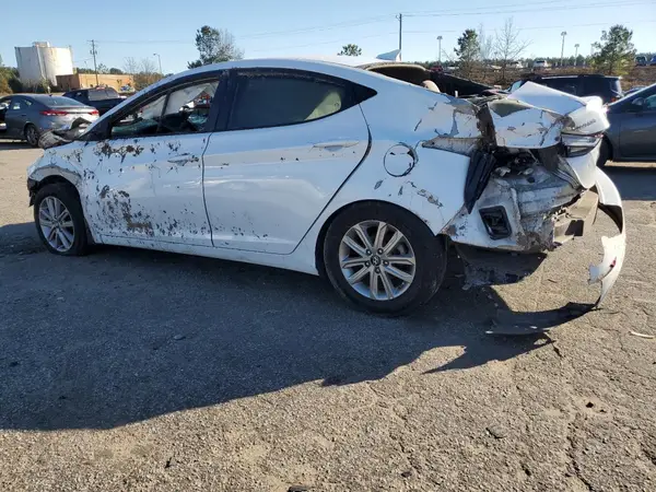 5NPDH4AE4GH656579 2016 HYUNDAI ELANTRA - Image 2