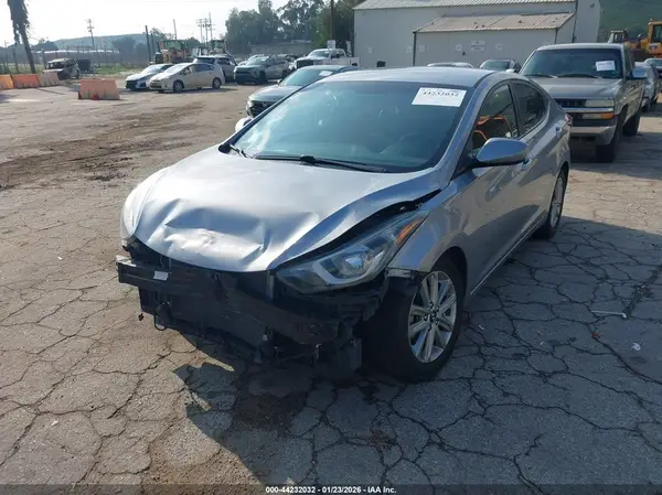 5NPDH4AE4GH658249 2016 HYUNDAI ELANTRA - Image 2