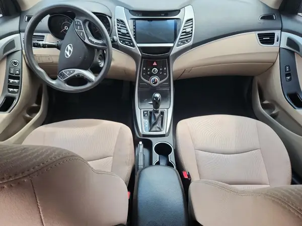 5NPDH4AE4GH660454 2016 HYUNDAI ELANTRA - Image 8