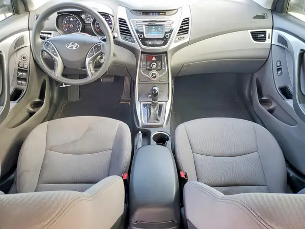 5NPDH4AE4GH660891 2016 HYUNDAI ELANTRA - Image 8
