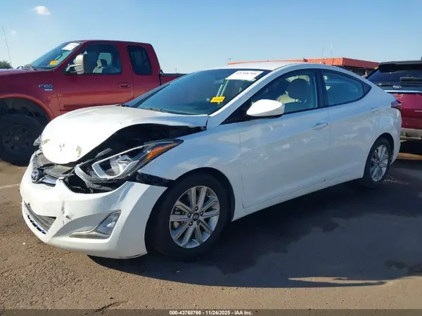 5NPDH4AE4GH662799 2016 HYUNDAI ELANTRA - Image 2