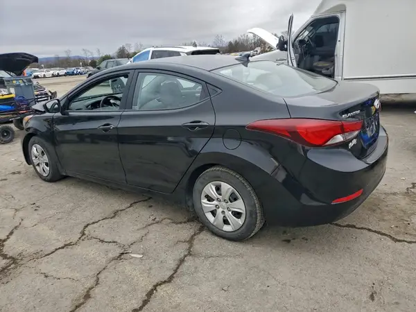 5NPDH4AE4GH662964 2016 HYUNDAI ELANTRA - Image 2