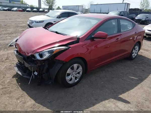 5NPDH4AE4GH663693 2016 HYUNDAI ELANTRA - Image 2