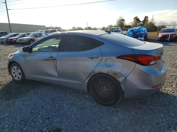 5NPDH4AE4GH663709 2016 HYUNDAI ELANTRA - Image 2
