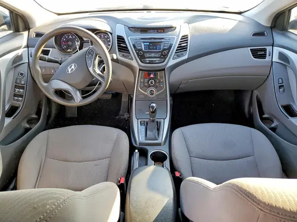 5NPDH4AE4GH663709 2016 HYUNDAI ELANTRA - Image 8