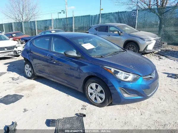 5NPDH4AE4GH664052 2016 HYUNDAI ELANTRA - Image 1