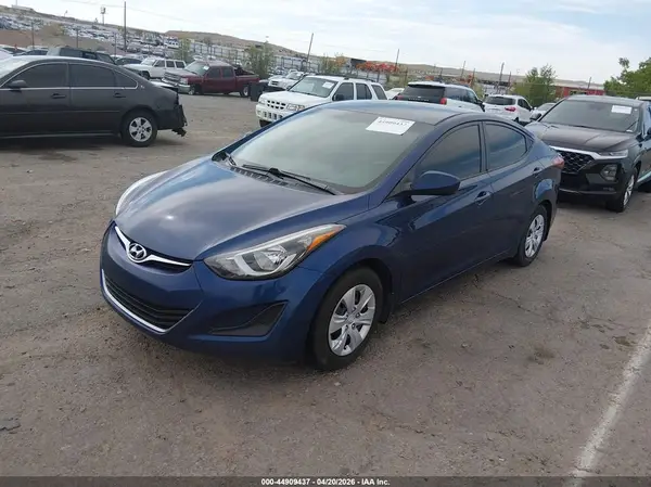 5NPDH4AE4GH668120 2016 HYUNDAI ELANTRA - Image 2
