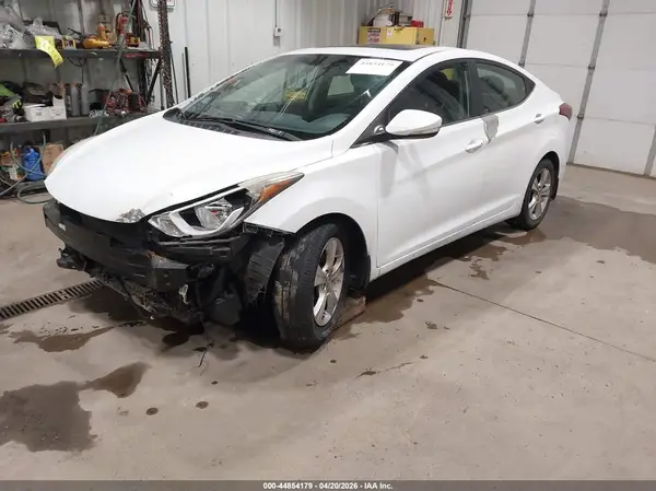 5NPDH4AE4GH670515 2016 HYUNDAI ELANTRA - Image 2