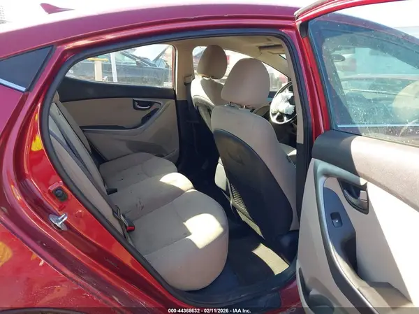 5NPDH4AE4GH671521 2016 HYUNDAI ELANTRA - Image 8