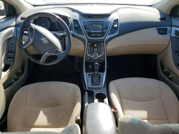5NPDH4AE4GH673379 2016 HYUNDAI ELANTRA - Image 8