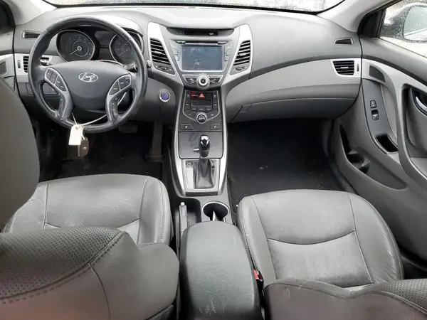 5NPDH4AE4GH673429 2016 HYUNDAI ELANTRA - Image 8