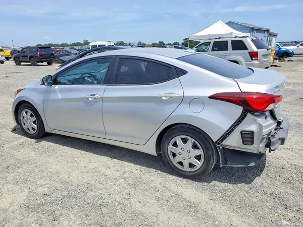 5NPDH4AE4GH674208 2016 HYUNDAI ELANTRA - Image 2