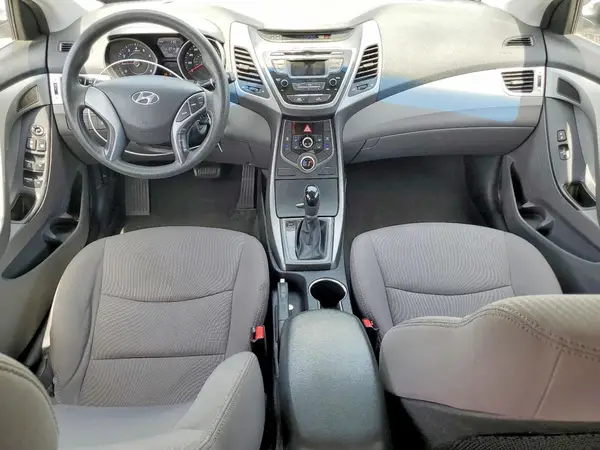 5NPDH4AE4GH674208 2016 HYUNDAI ELANTRA - Image 8