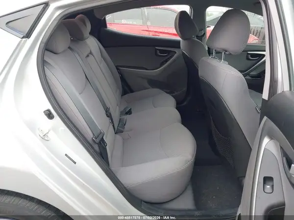 5NPDH4AE4GH675732 2016 HYUNDAI ELANTRA - Image 8