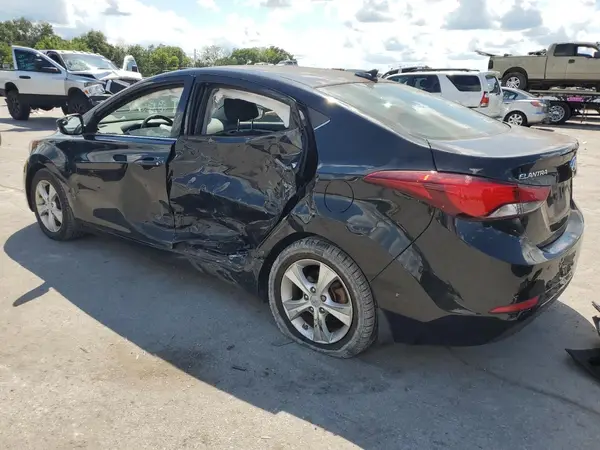 5NPDH4AE4GH675990 2016 HYUNDAI ELANTRA - Image 2