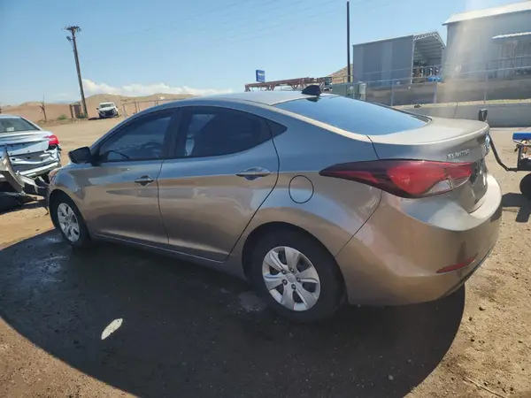 5NPDH4AE4GH676217 2016 HYUNDAI ELANTRA - Image 2