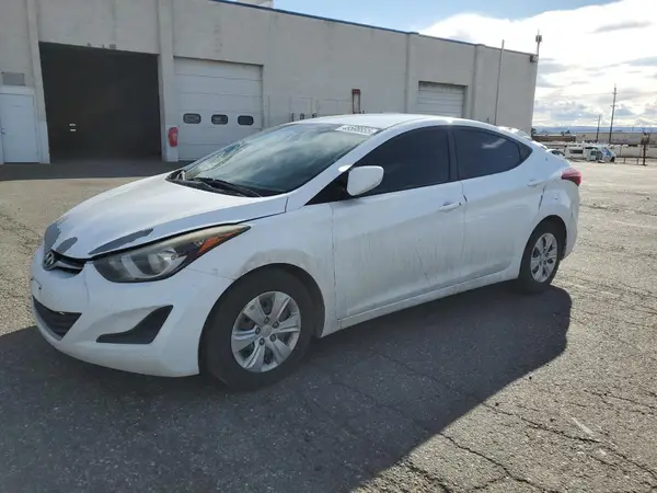 5NPDH4AE4GH676749 2016 HYUNDAI ELANTRA - Image 1