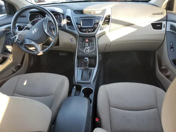 5NPDH4AE4GH677111 2016 HYUNDAI ELANTRA - Image 8
