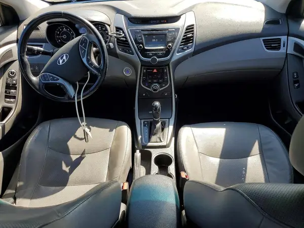 5NPDH4AE4GH677173 2016 HYUNDAI ELANTRA - Image 8