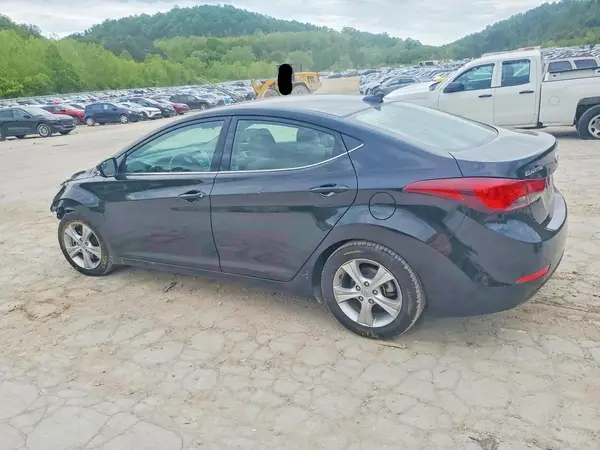 5NPDH4AE4GH677609 2016 HYUNDAI ELANTRA - Image 2