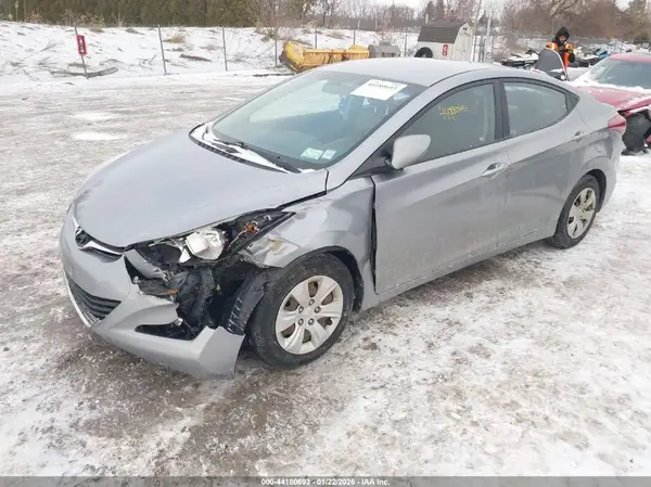 5NPDH4AE4GH678081 2016 HYUNDAI ELANTRA - Image 2