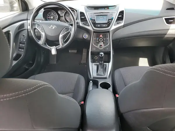 5NPDH4AE4GH679697 2016 HYUNDAI ELANTRA - Image 8