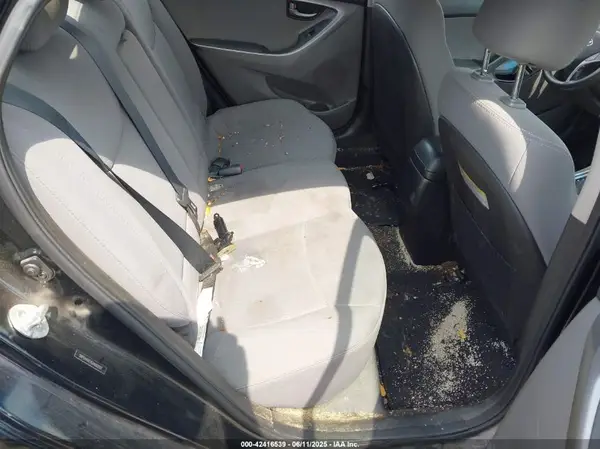 5NPDH4AE4GH680297 2016 HYUNDAI ELANTRA - Image 8