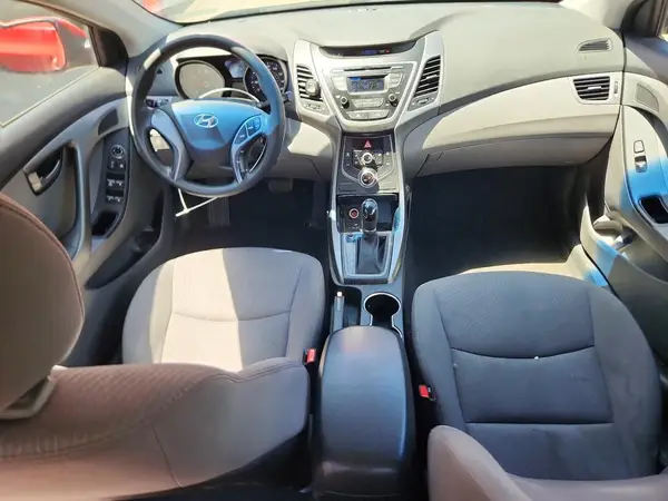 5NPDH4AE4GH680445 2016 HYUNDAI ELANTRA - Image 8