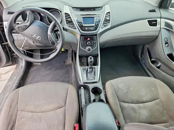 5NPDH4AE4GH680817 2016 HYUNDAI ELANTRA - Image 8