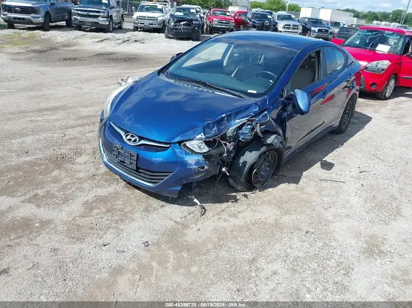 5NPDH4AE4GH681272 2016 HYUNDAI ELANTRA - Image 2
