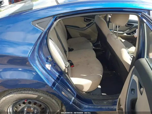 5NPDH4AE4GH681272 2016 HYUNDAI ELANTRA - Image 8