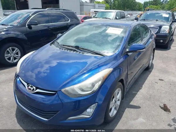 5NPDH4AE4GH682194 2016 HYUNDAI ELANTRA - Image 2