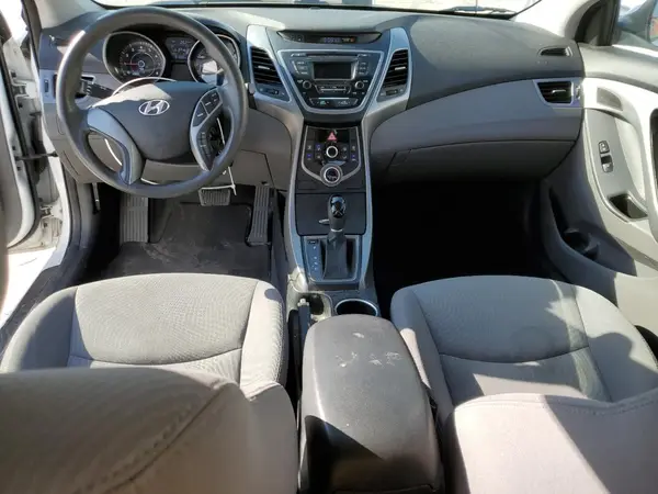 5NPDH4AE4GH683121 2016 HYUNDAI ELANTRA - Image 8
