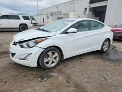 5NPDH4AE4GH683992 2016 HYUNDAI ELANTRA