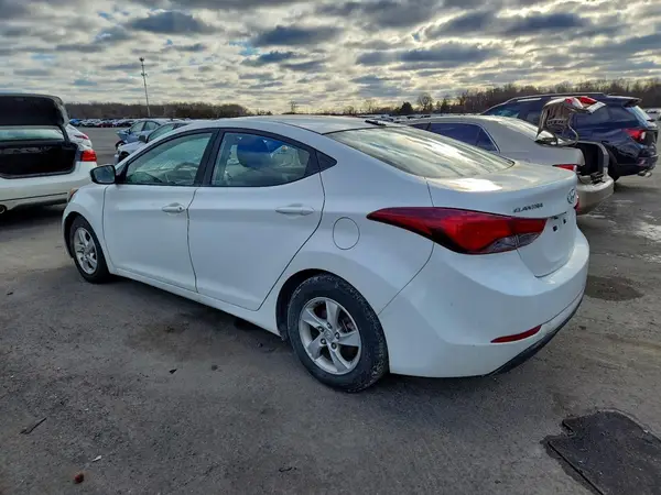 5NPDH4AE4GH688416 2016 HYUNDAI ELANTRA - Image 2