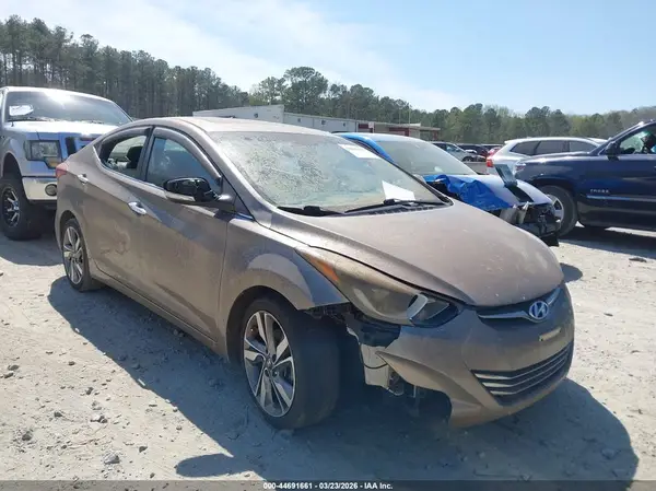 5NPDH4AE4GH690182 2016 HYUNDAI ELANTRA - Image 1