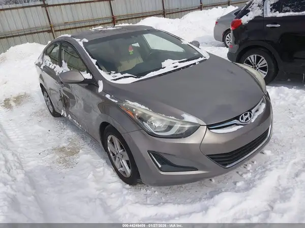 5NPDH4AE4GH693423 2016 HYUNDAI ELANTRA - Image 1