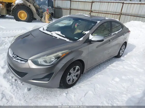 5NPDH4AE4GH693423 2016 HYUNDAI ELANTRA - Image 2