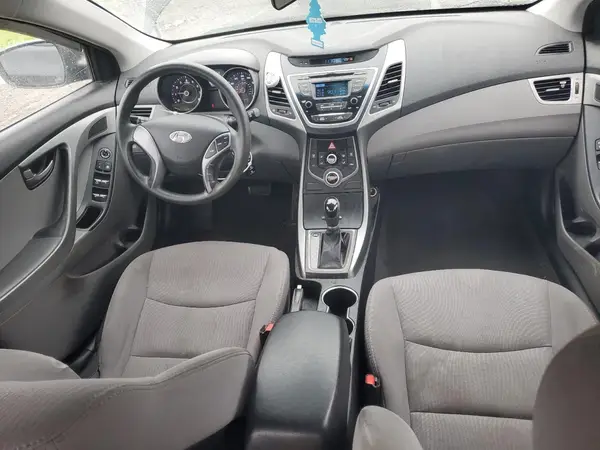 5NPDH4AE4GH693468 2016 HYUNDAI ELANTRA - Image 8