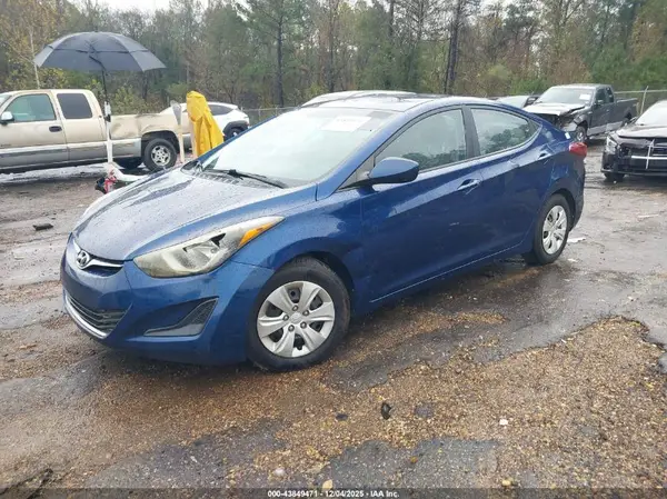 5NPDH4AE4GH694040 2016 HYUNDAI ELANTRA - Image 2