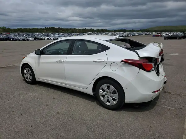 5NPDH4AE4GH694135 2016 HYUNDAI ELANTRA - Image 2