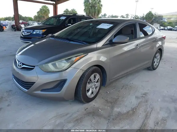 5NPDH4AE4GH695124 2016 HYUNDAI ELANTRA - Image 2