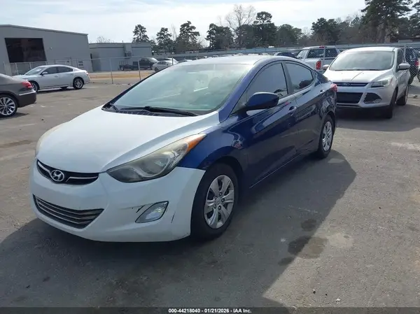 5NPDH4AE4GH695348 2016 HYUNDAI ELANTRA - Image 2