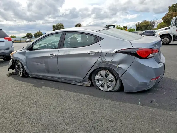 5NPDH4AE4GH695690 2016 HYUNDAI ELANTRA - Image 2