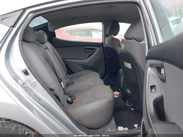 5NPDH4AE4GH695981 2016 HYUNDAI ELANTRA - Image 8