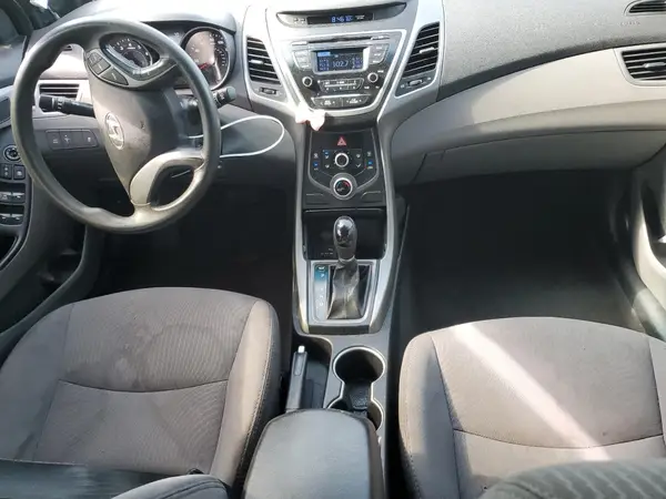 5NPDH4AE4GH696368 2016 HYUNDAI ELANTRA - Image 8