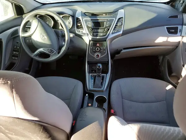 5NPDH4AE4GH696578 2016 HYUNDAI ELANTRA - Image 8