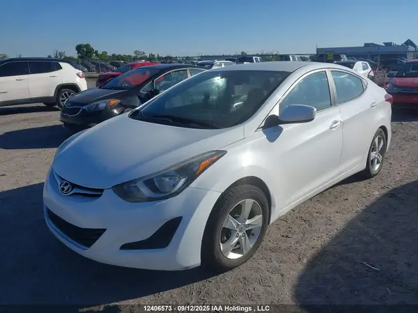 5NPDH4AE4GH697097 2016 HYUNDAI ELANTRA - Image 2