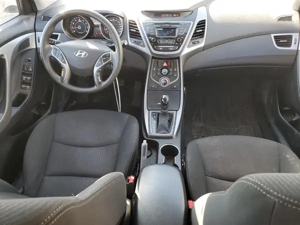 5NPDH4AE4GH698539 2016 HYUNDAI ELANTRA - Image 8