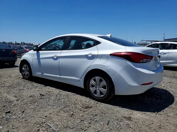 5NPDH4AE4GH698556 2016 HYUNDAI ELANTRA - Image 2